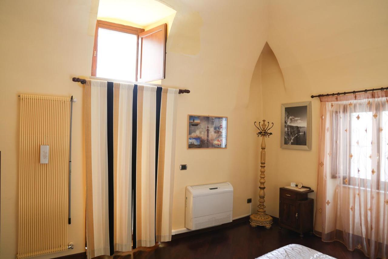 A Casa Mia Bed & Breakfast Giovinazzo Bagian luar foto
